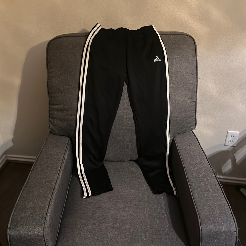 Black Adidas joggers